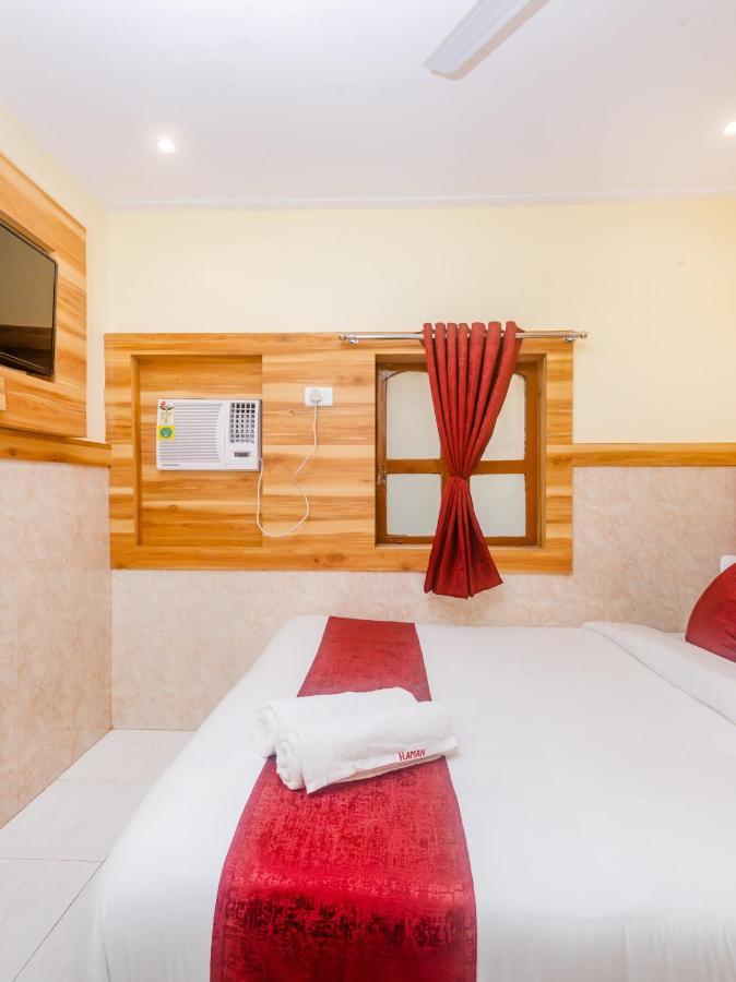 Aman Hotel Near Cst Мумбаи Экстерьер фото