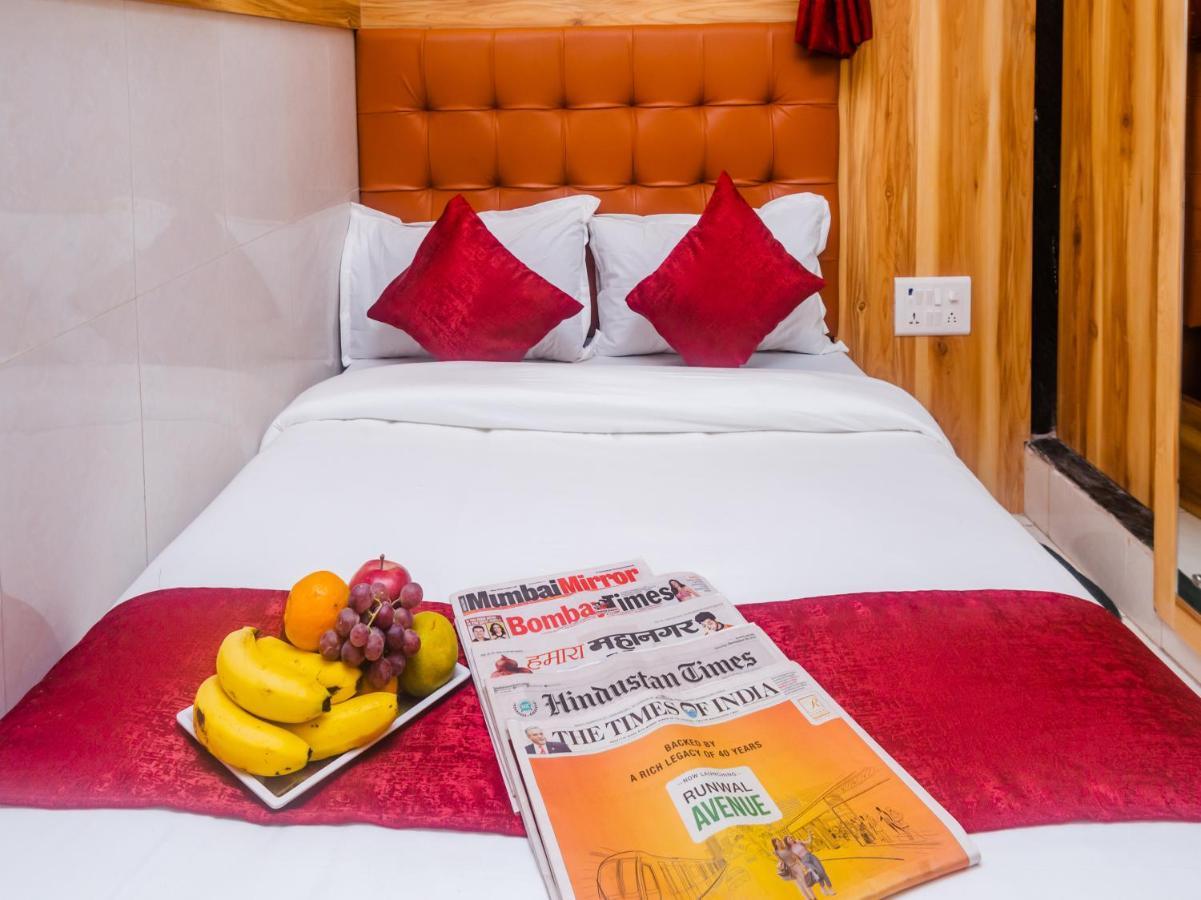 Aman Hotel Near Cst Мумбаи Экстерьер фото