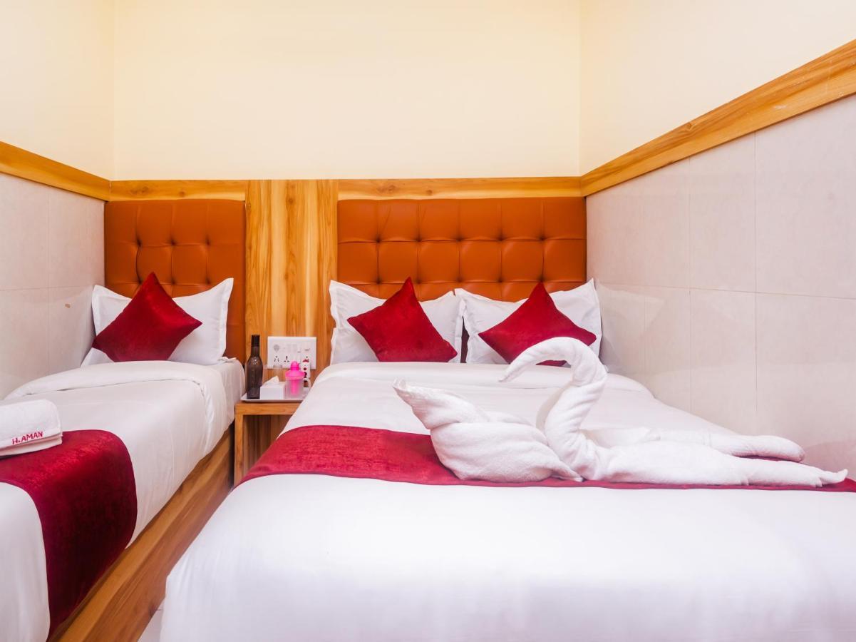 Aman Hotel Near Cst Мумбаи Экстерьер фото