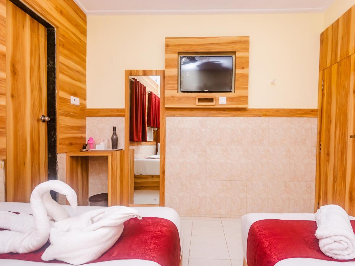 Aman Hotel Near Cst Мумбаи Экстерьер фото