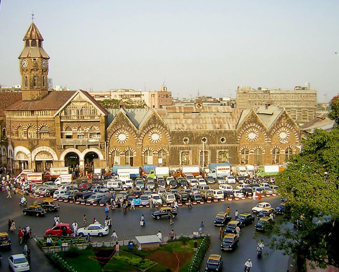 Aman Hotel Near Cst Мумбаи Экстерьер фото